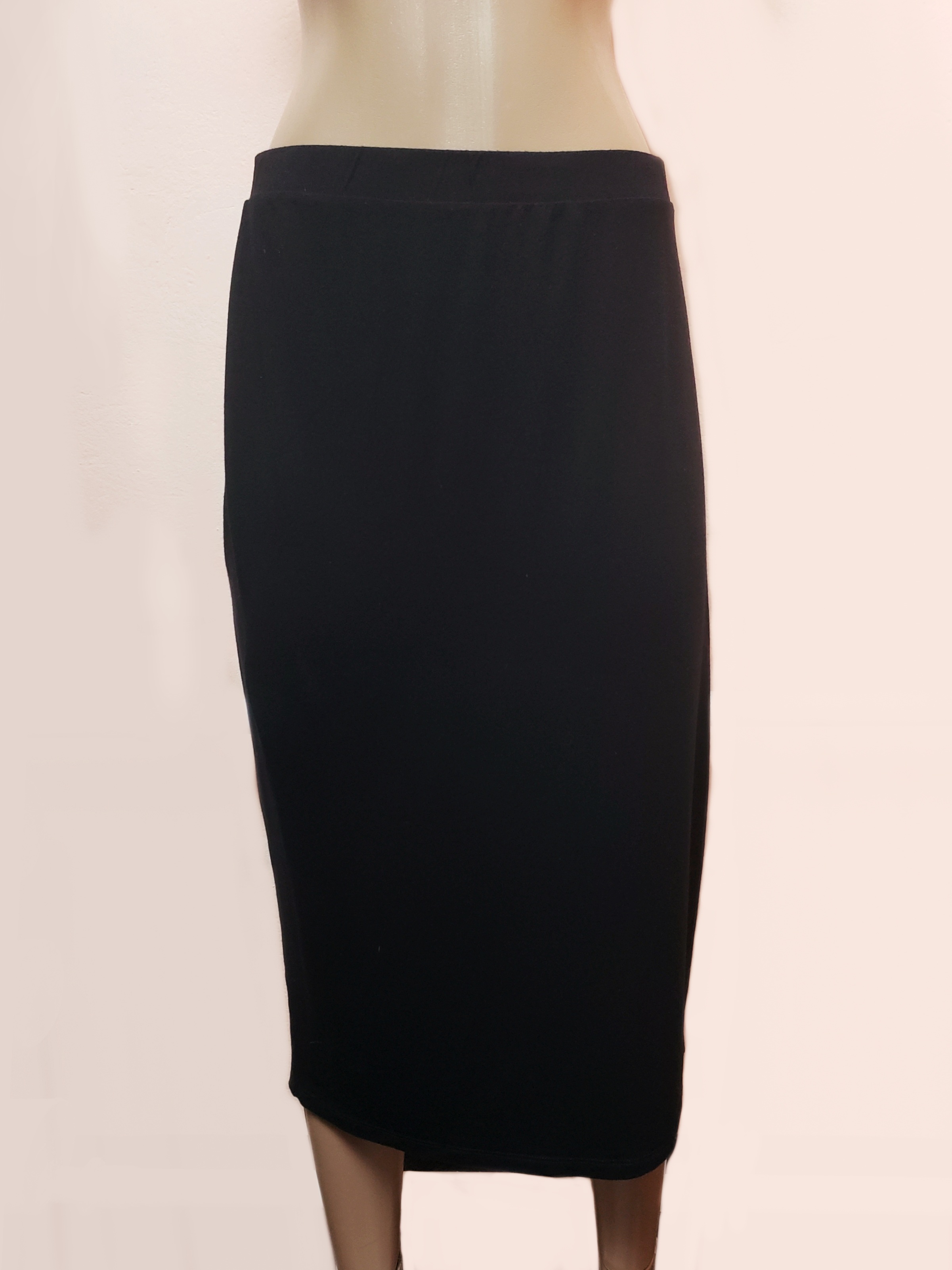 Жіноча чорна спідниця міді ASOS DESIGN розмір M/L розмір UK 14 / EU 42 / US 10 4 Жіноча чорна спідниця міді ASOS DESIGN розмір M/L розмір UK 14 / EU 42 / US 10 - Зображення 4