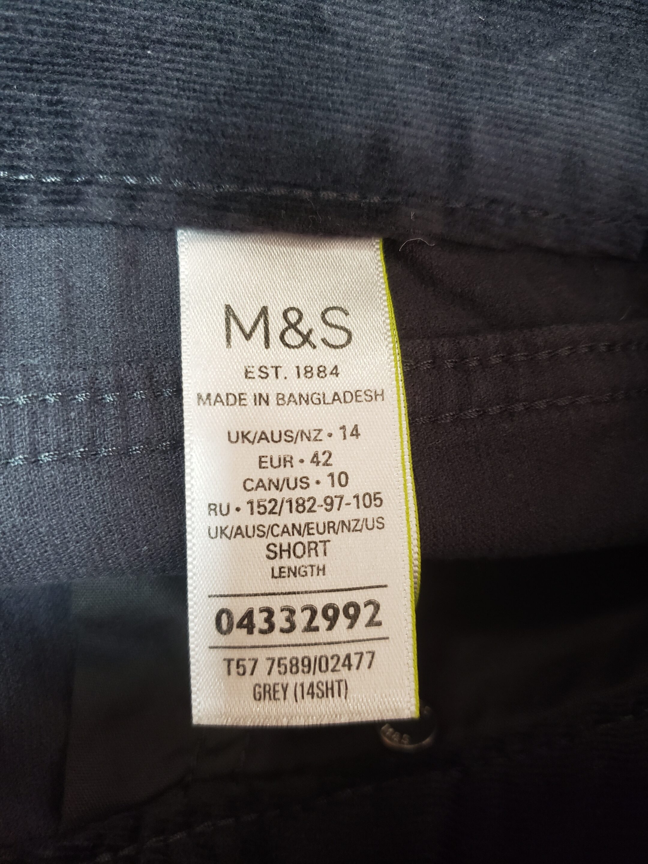 Жіночі чорні штани Marks and Spencer розмір UK 14 / EU 42 / US 10 7 Жіночі чорні штани Marks and Spencer розмір UK 14 / EU 42 / US 10 - Зображення 7