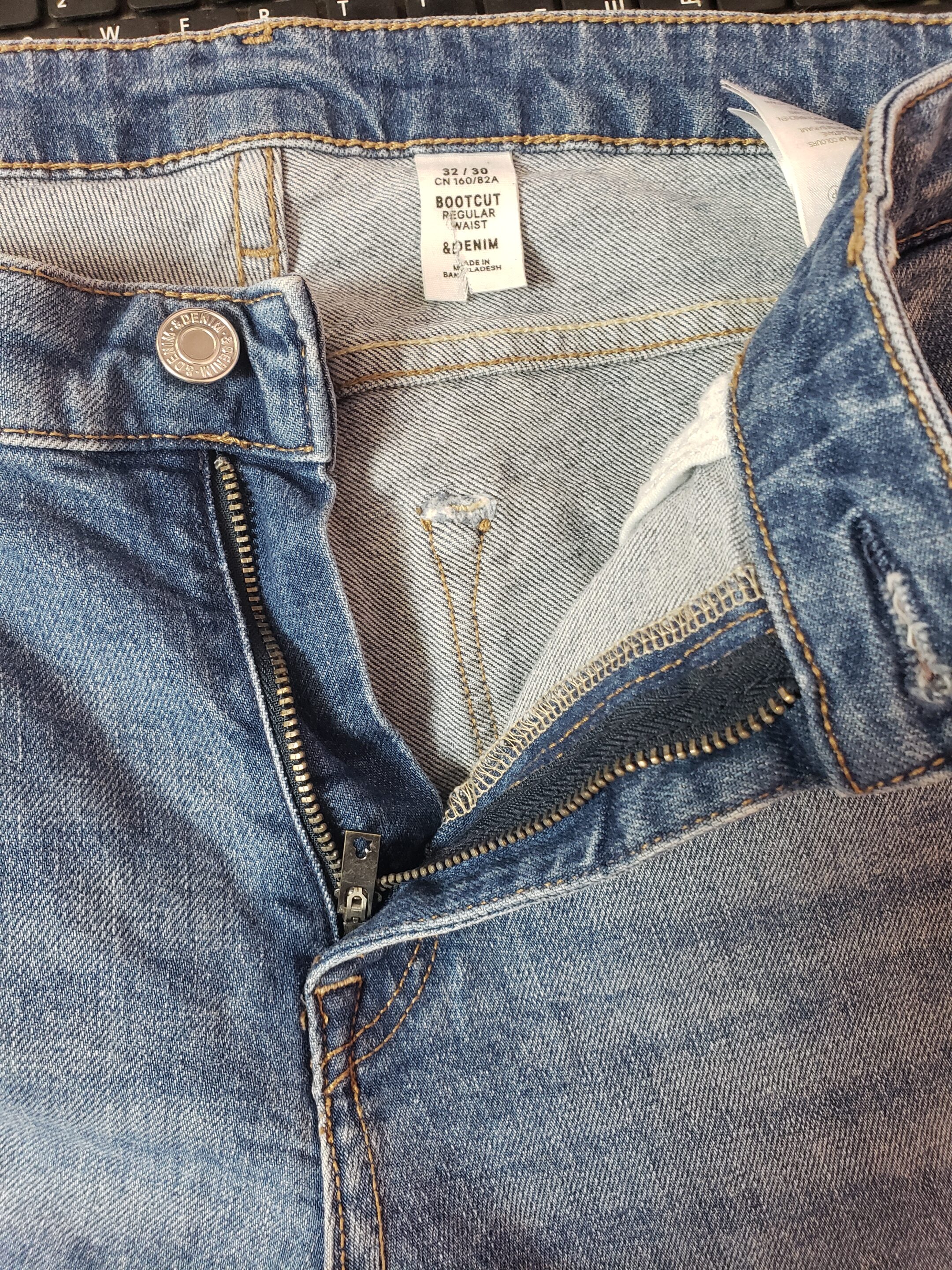 Жіночі блакитні джинси &DENIM розмір 32 / 30 6 Жіночі блакитні джинси &DENIM розмір 32 / 30 - Зображення 6