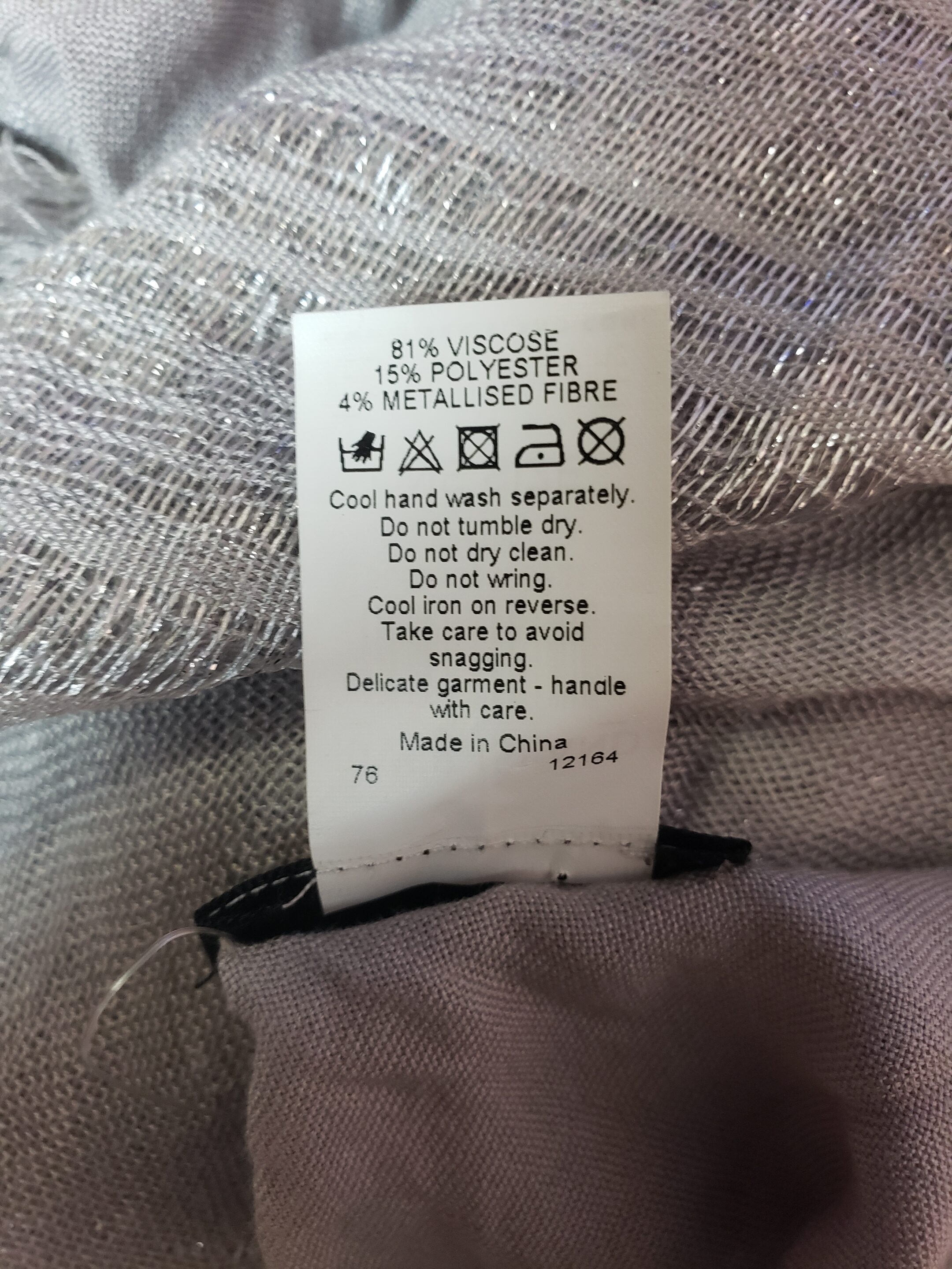Жіноча срібляста шаль RIVER ISLAND розмір ONE SIZE 7 Жіноча срібляста шаль RIVER ISLAND розмір ONE SIZE - Зображення 7