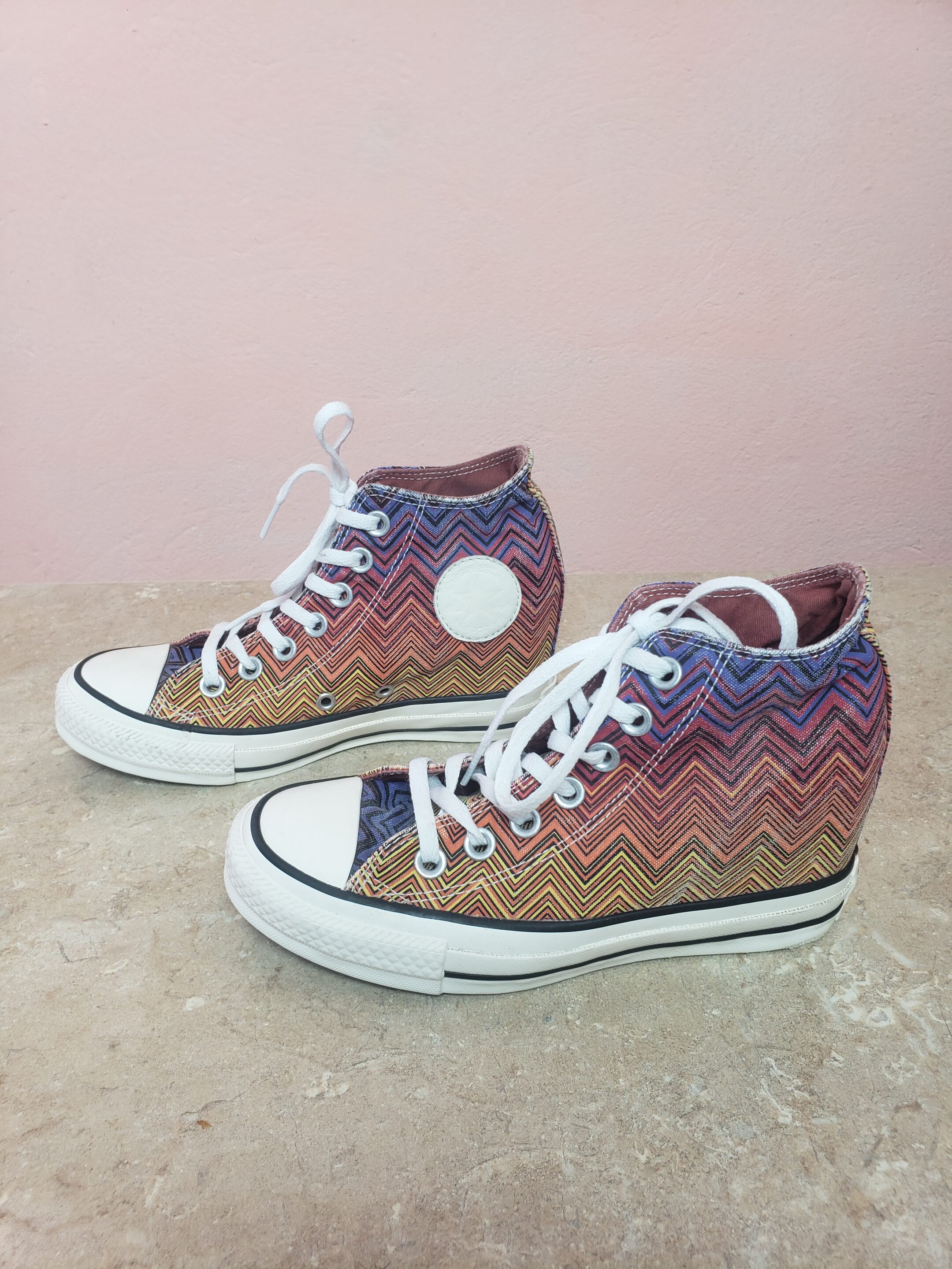 Жіночі різнокольорові кеди Converse весна, літо, осінь розмір 37 2 Жіночі різнокольорові кеди Converse весна, літо, осінь розмір 37 - Зображення 2