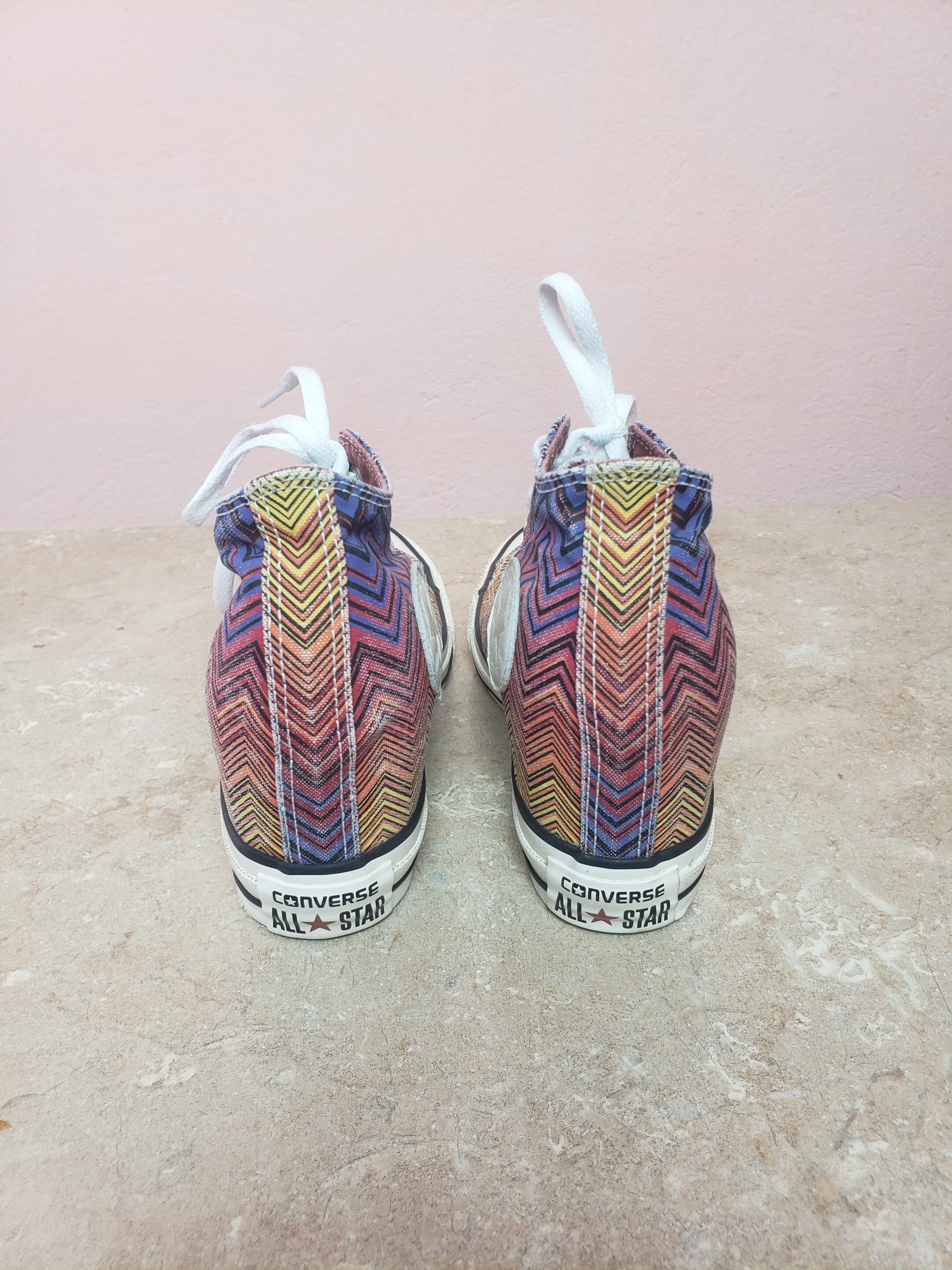 Жіночі різнокольорові кеди Converse весна, літо, осінь розмір 37 3 Жіночі різнокольорові кеди Converse весна, літо, осінь розмір 37 - Зображення 3