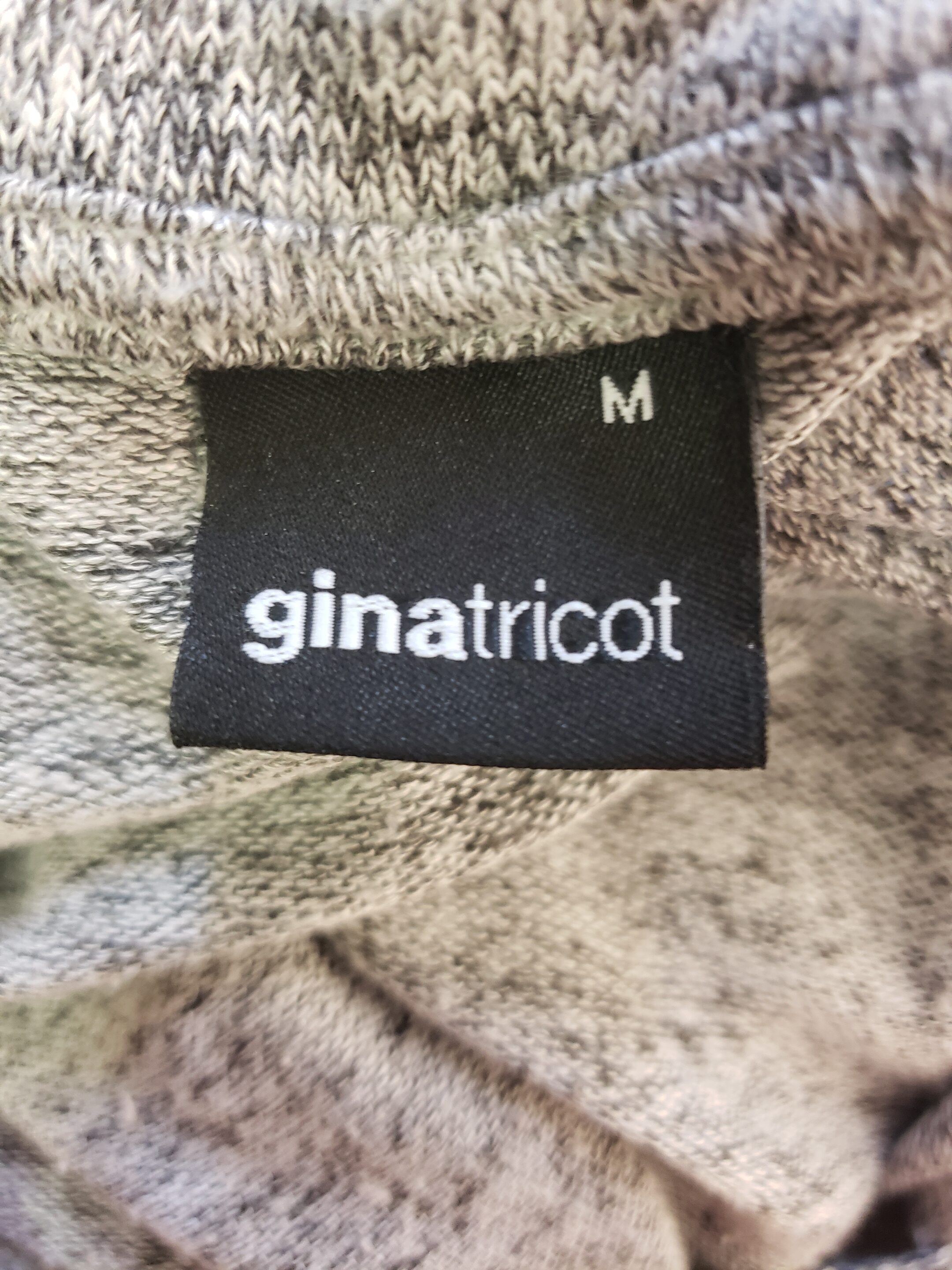 Жіночий сірий лонгслів ginatricot розмір M 3 Жіночий сірий лонгслів ginatricot розмір M - Зображення 3