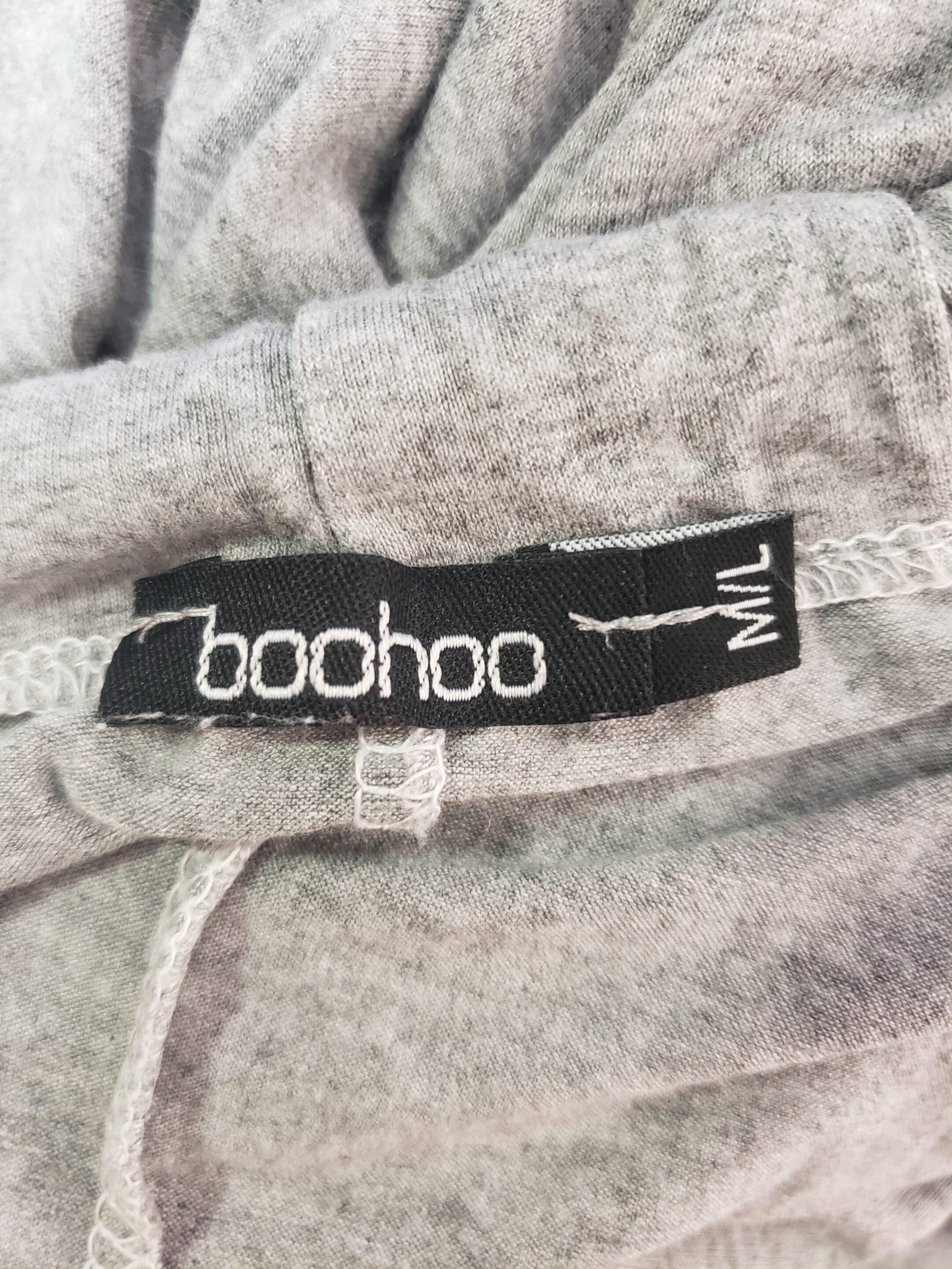 Жіноча сіра сукня Boohoo розмір M-L літо 7 Жіноча сіра сукня Boohoo розмір M-L літо - Зображення 7
